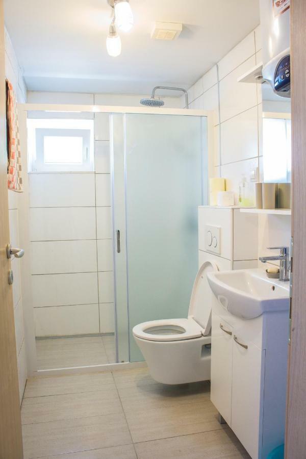 Apartment Verica In Duce - 20 Meters From The Beach 杜基拉特 外观 照片