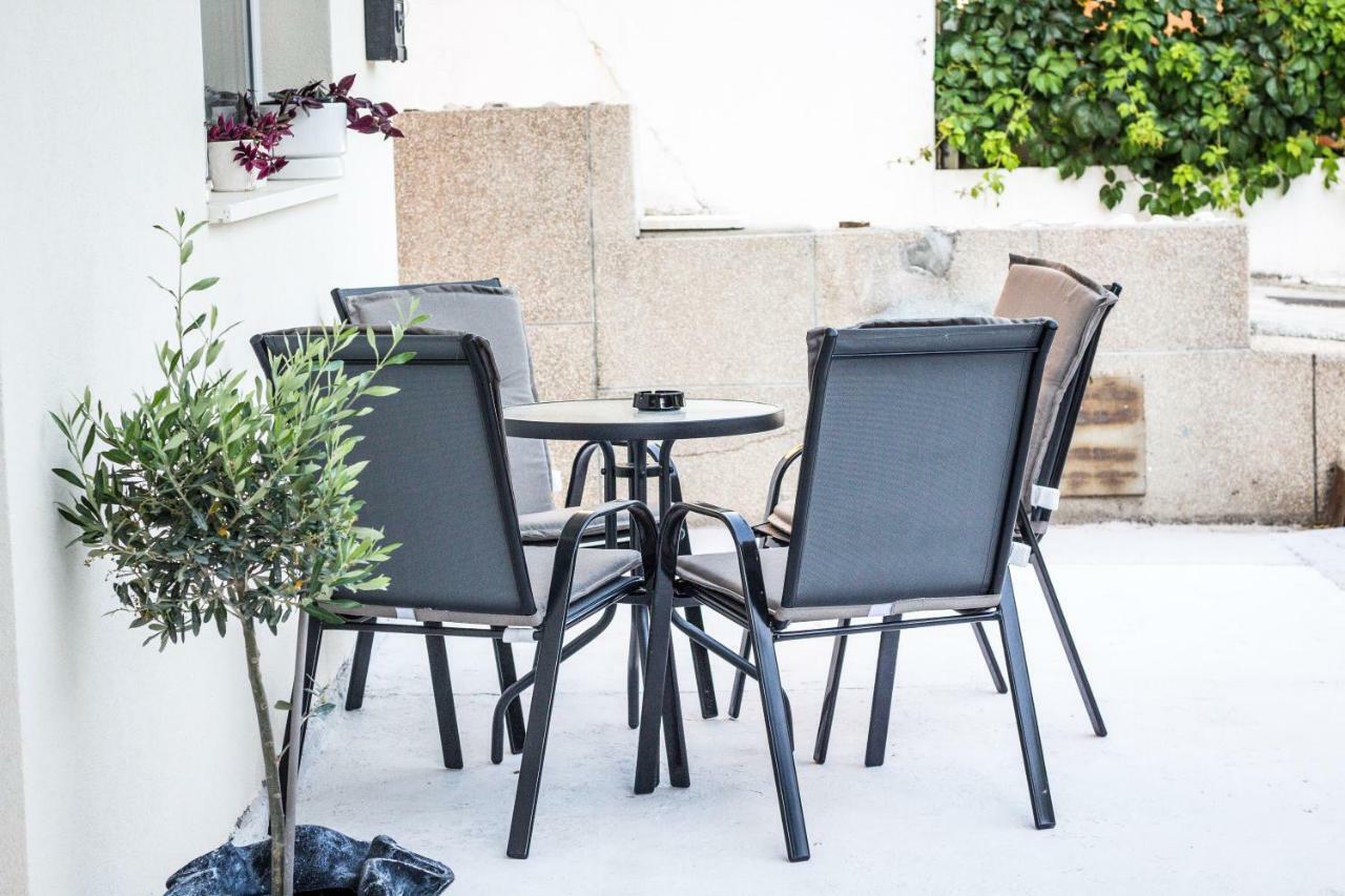 Apartment Verica In Duce - 20 Meters From The Beach 杜基拉特 外观 照片